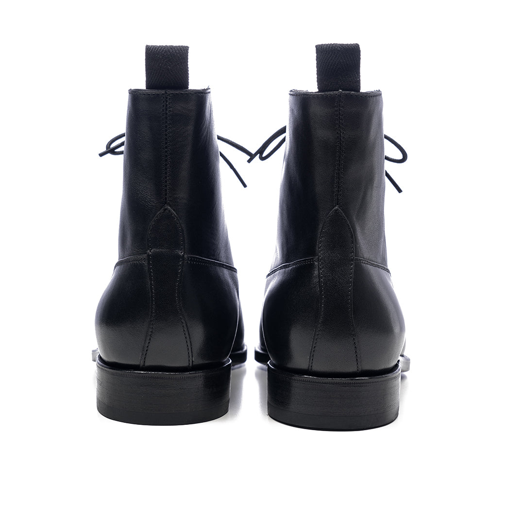 Elegance Noir Leather Ankle Boots